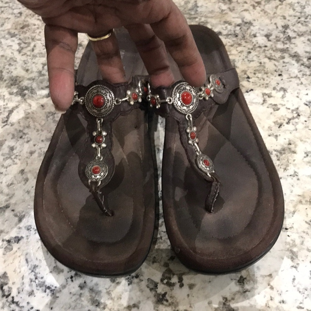 Minnetonka Thong Sandals